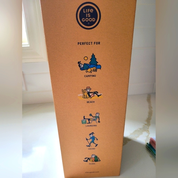 40 oz Life Is Good Nomad Waterbottle With Handle - Picture 3 of 4